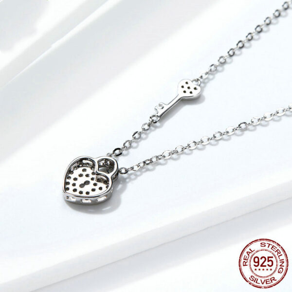 Heart Lock Necklace Women's Fashion White Gold Plated - Image 2