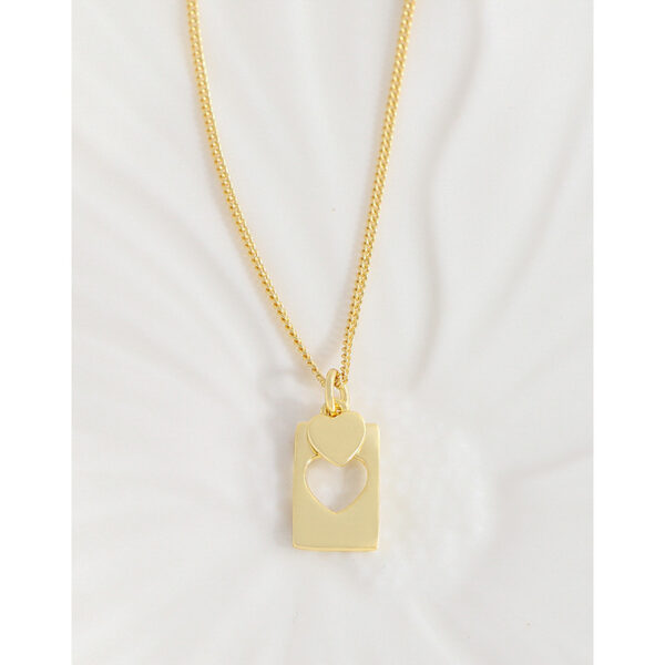 Niche Design Hollow Heart Square Plate Necklace - Image 3