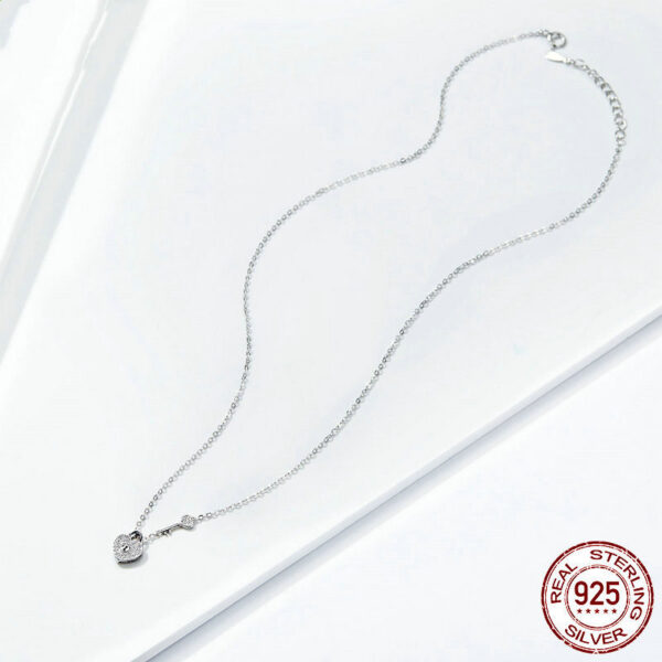 Heart Lock Necklace Women's Fashion White Gold Plated - Image 4